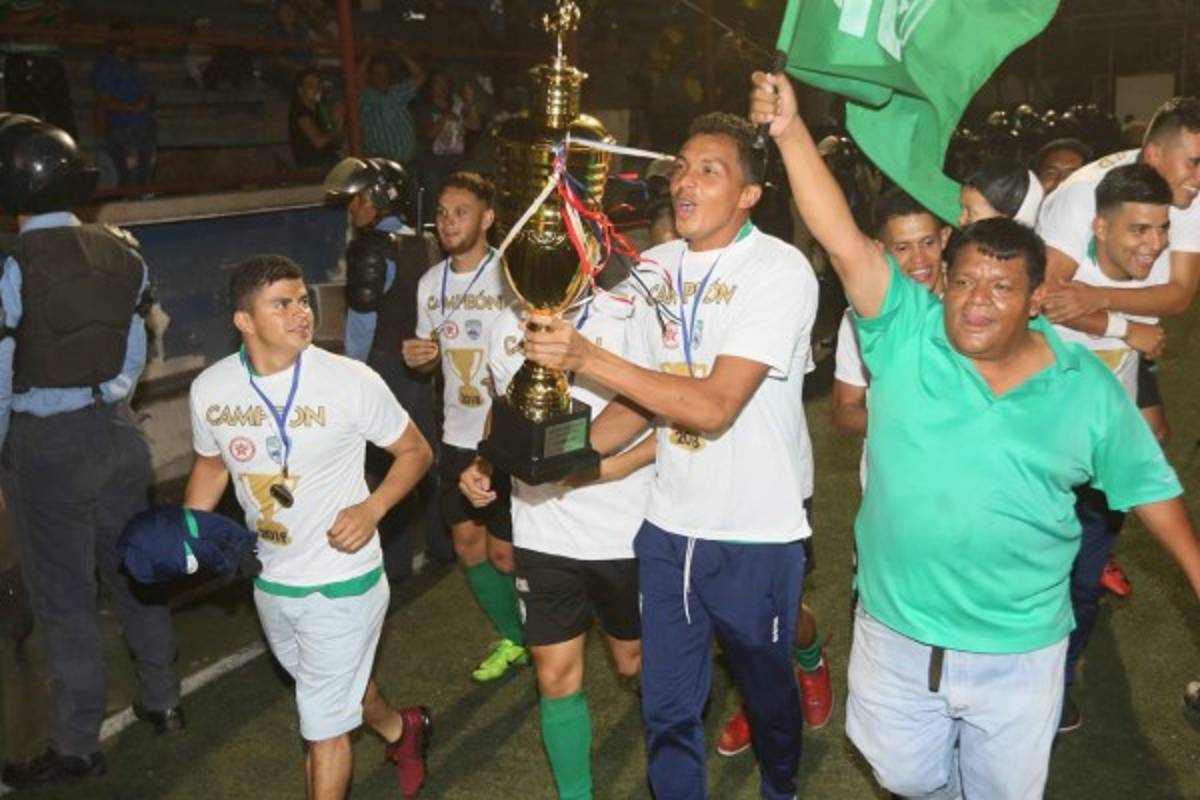 EN FOTOS: Así celebró Infop el ascenso a Liga Nacional de Honduras