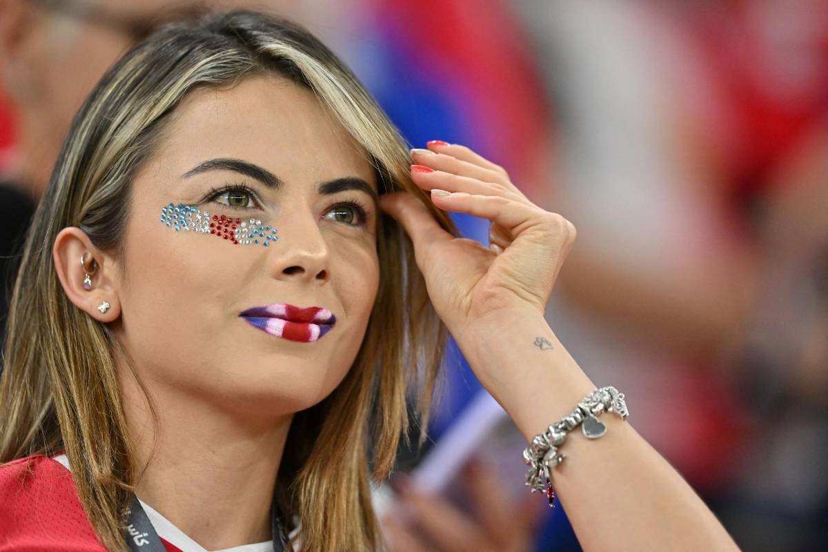 El reconocido DT que llegó a apoyar a Costa Rica, la charla Luis Enrique-Suárez y ¿quién era la preciosa tica en las gradas?