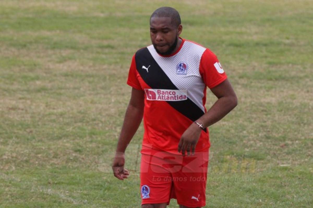 La enorme evolución física de Wilson Palacios en tres meses con Olimpia