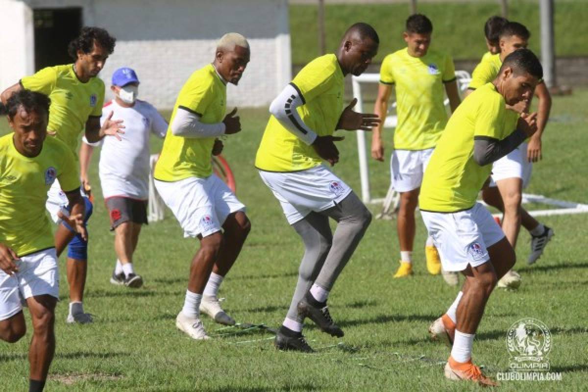 FOTOS: La intensidad con la que se preparan los equipos grandes para enfrentar los clásicos