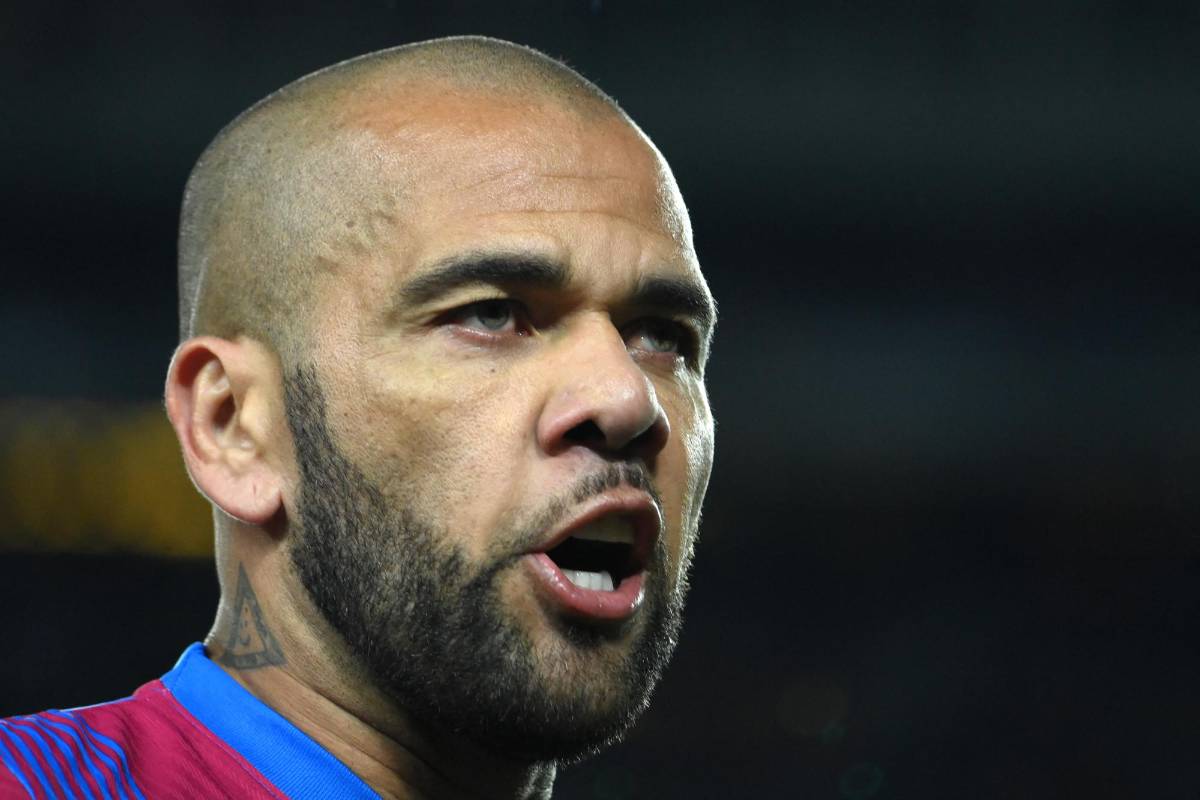 NO SE VIO EN TV: La locura de Dembélé y Dani Alves en el golazo de Pedri; Rakitic terminó en calzoncillos el Barcelona-Sevilla