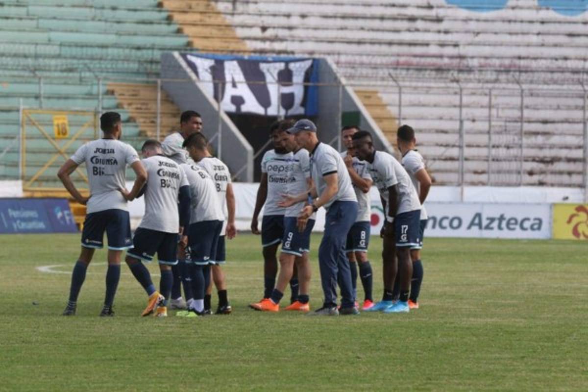 ¡En el olvido! Así de deterioradas se encuentran las graderías del estadio Nacional