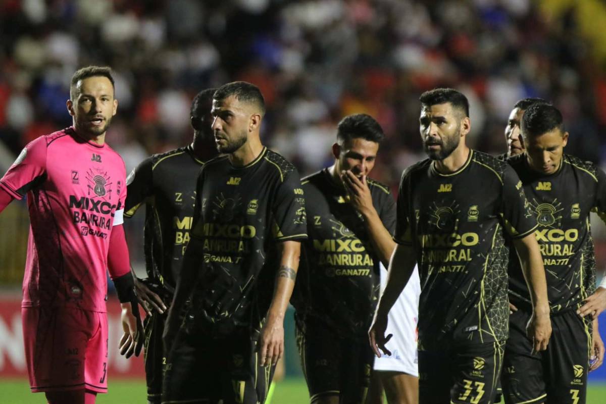 ¿Y el VAR? el penal que no le pitaron a Mixco y la extraña celebración de Edwin