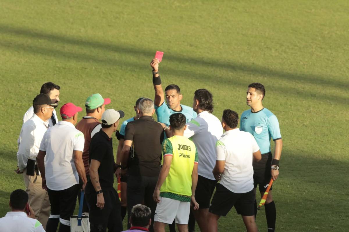 El doble error que afectó a Marathón, el penal que le dieron al Real España y Lavallén explota contra el árbitro