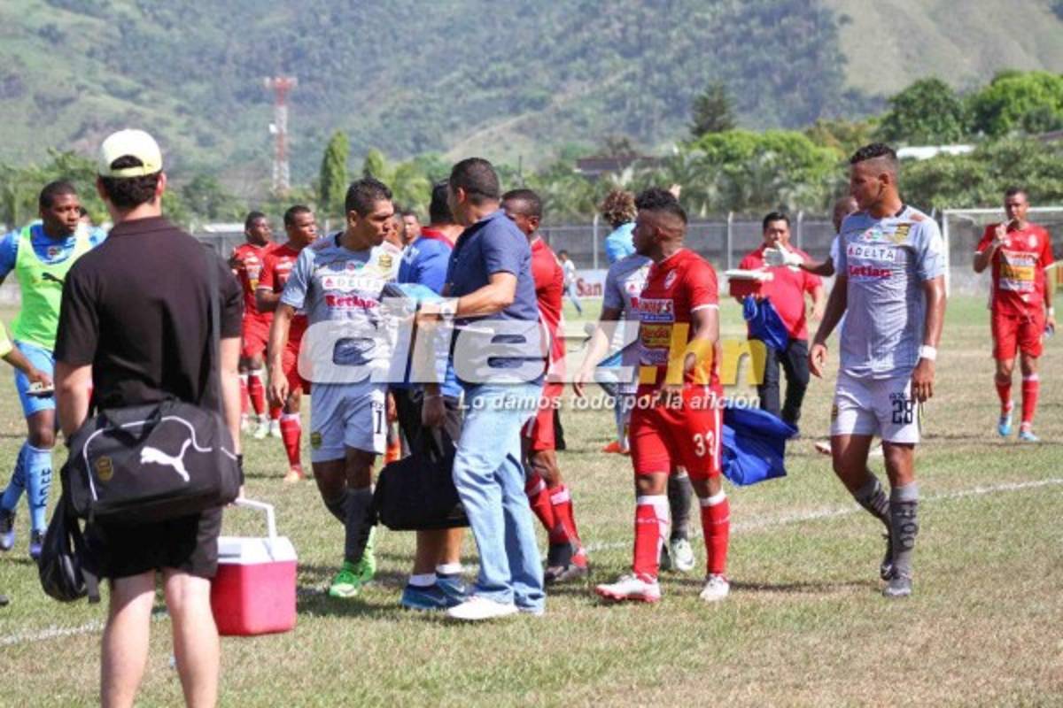 NO SE VIO EN TV: La 'picardía' en Tocoa que enfureció a Real España