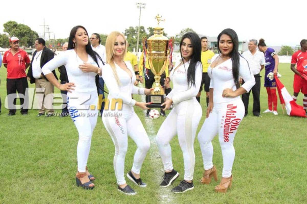 ¡AMBIENTAZO! Así se vivió la final de ida del Ascenso entre Villanueva-INFOP