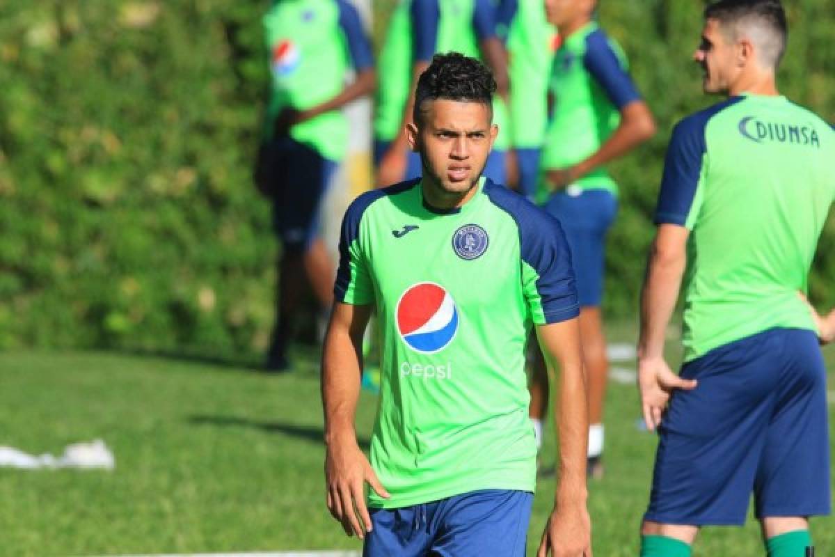 Fichajes: Legionario regresa a Honduras, 'Comayagua' López sale del retiro y Will Barahona consigue equipo