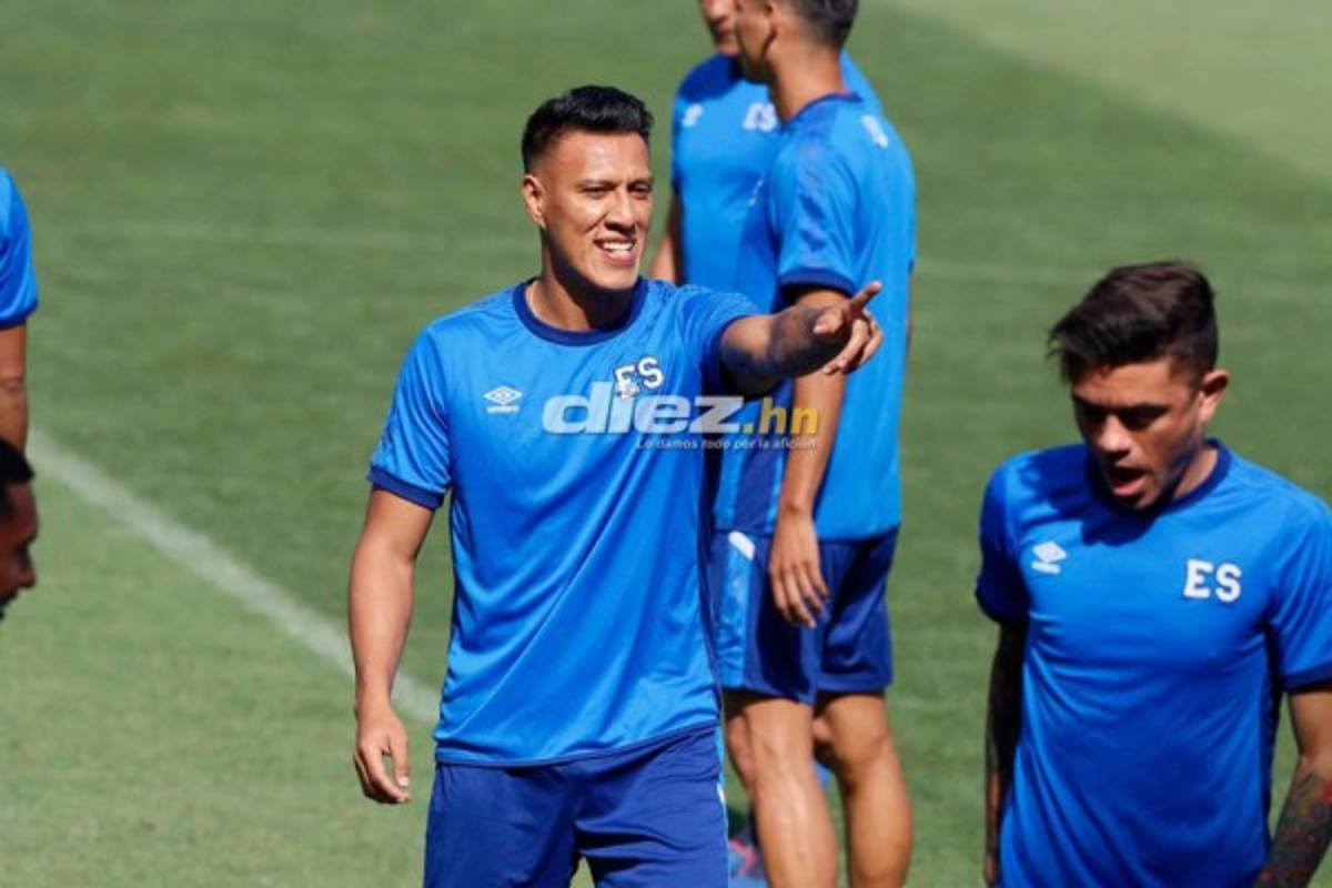 ¿Quién es la chica? Así fue el entreno de El Salvador previo al juego con Honduras