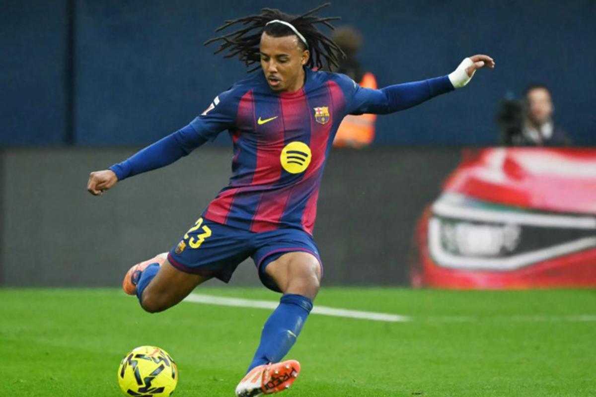 Las cuatro ventas que prepara el Barcelona en verano y el fichaje estrella que pidió Hansi Flick