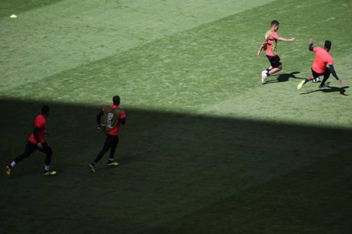 FOTOS: Así fue el entreno de Costa Rica en Samara para el debut en Rusia 2018