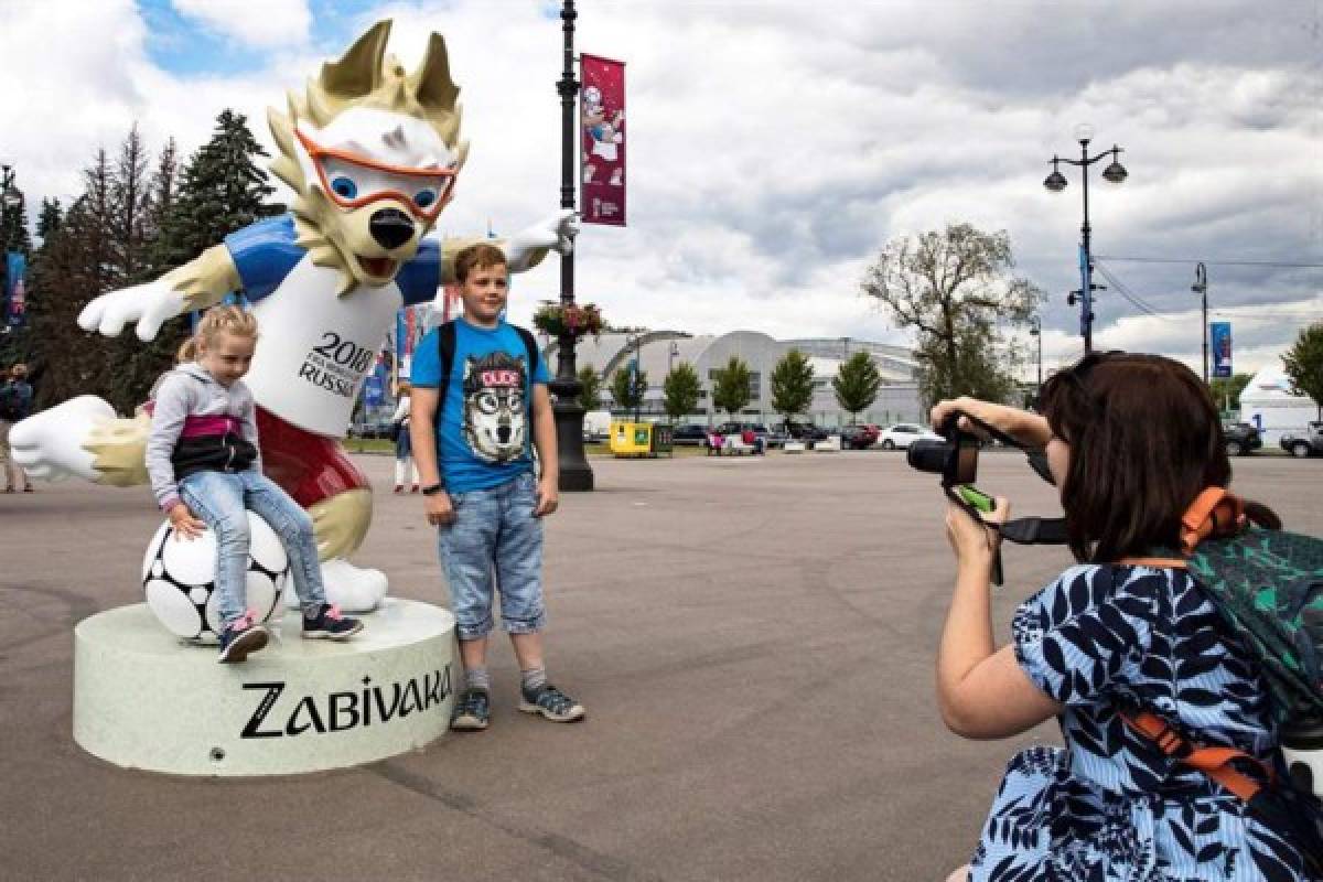 ¡Qué fiesta! El increíble ambiente en Rusia a horas del inicio del Mundial