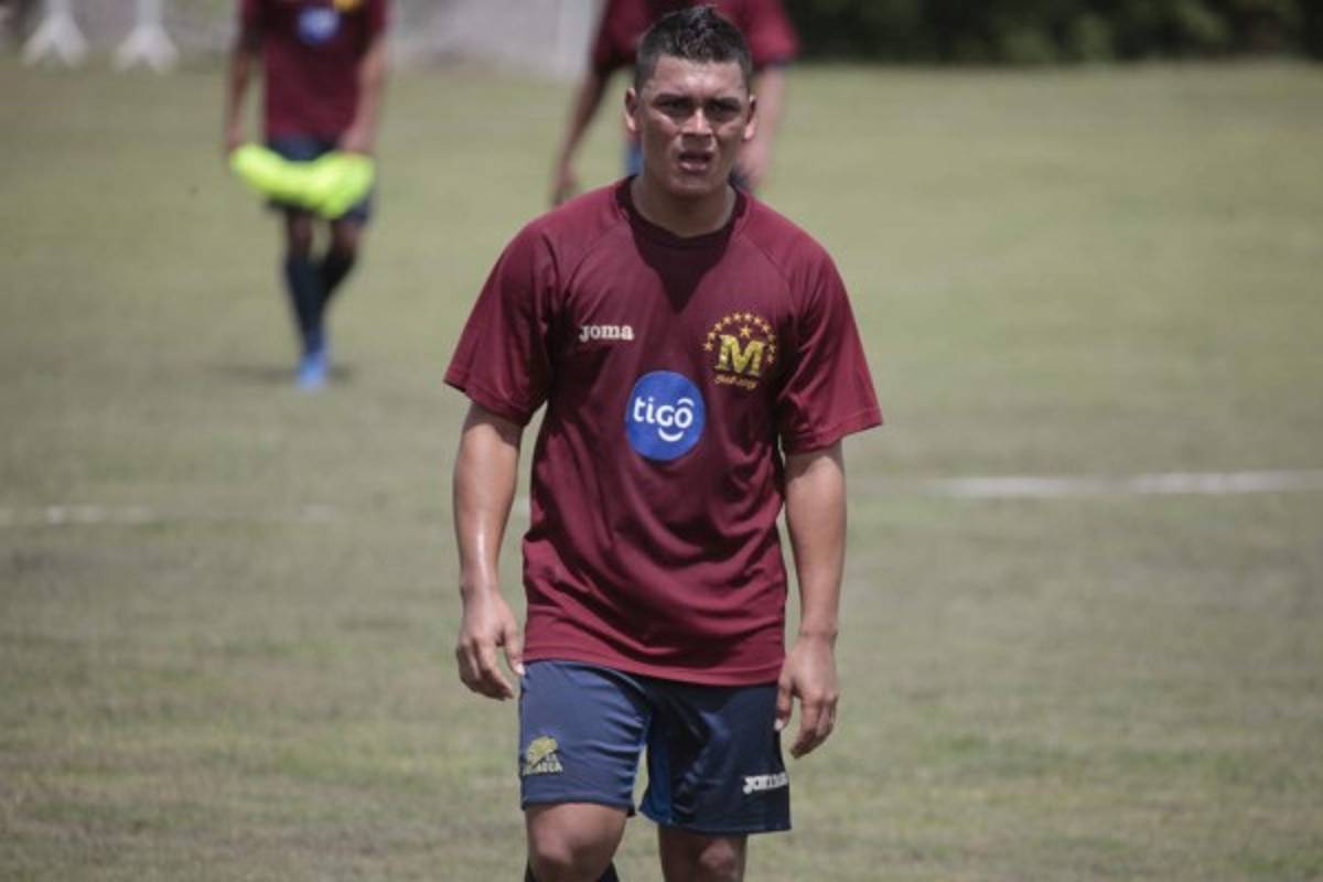 Futbolistas hondureños que se retiraron sin que te dieras cuenta