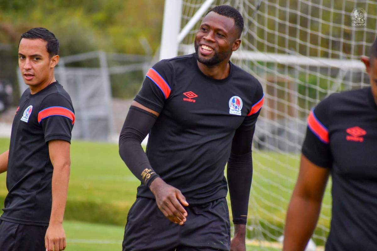 Andy Najar al cien, Maciel en bicicleta, la orden de Reggi y las grandes sonrisas en el Olimpia previo al duelo con Marathón