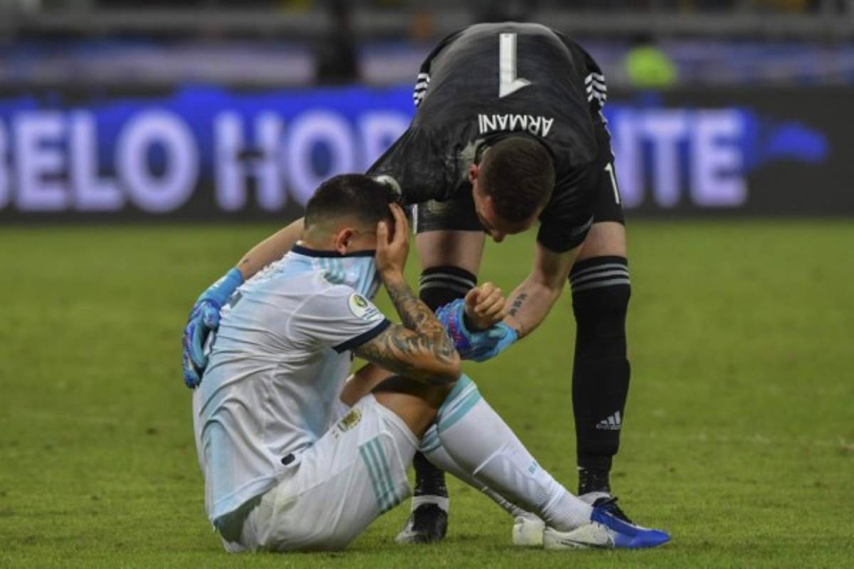 Dramático: Las dolorosas imágenes de Messi y jugadores de Argentina tras ser eliminados por Brasil en Copa América