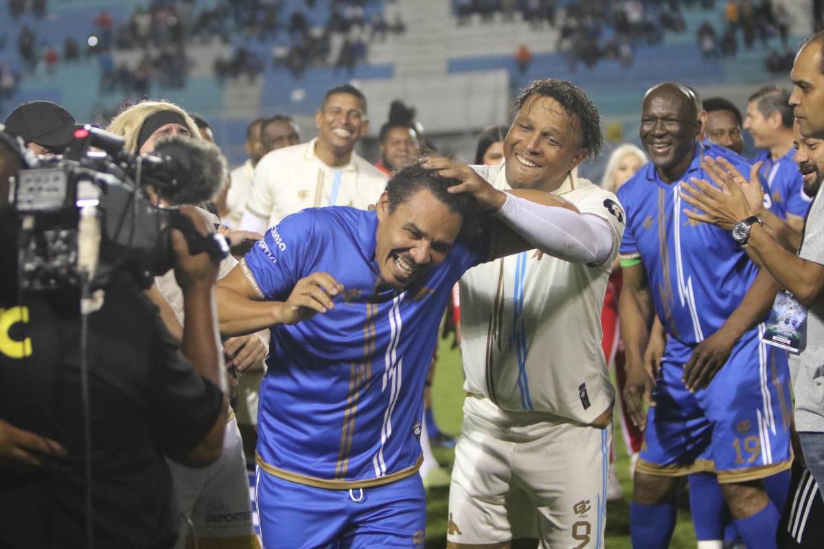 Rambo de León rompe en llanto en su partido de despedida: el triste adiós del ‘10’ y las postales que dejó su homenaje