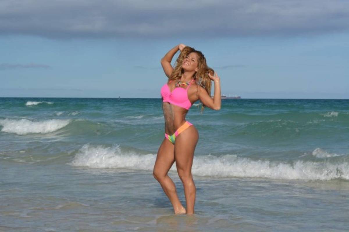 FOTOS: Así es Simone Villar, la bella paraguaya que cautivó en la Copa América