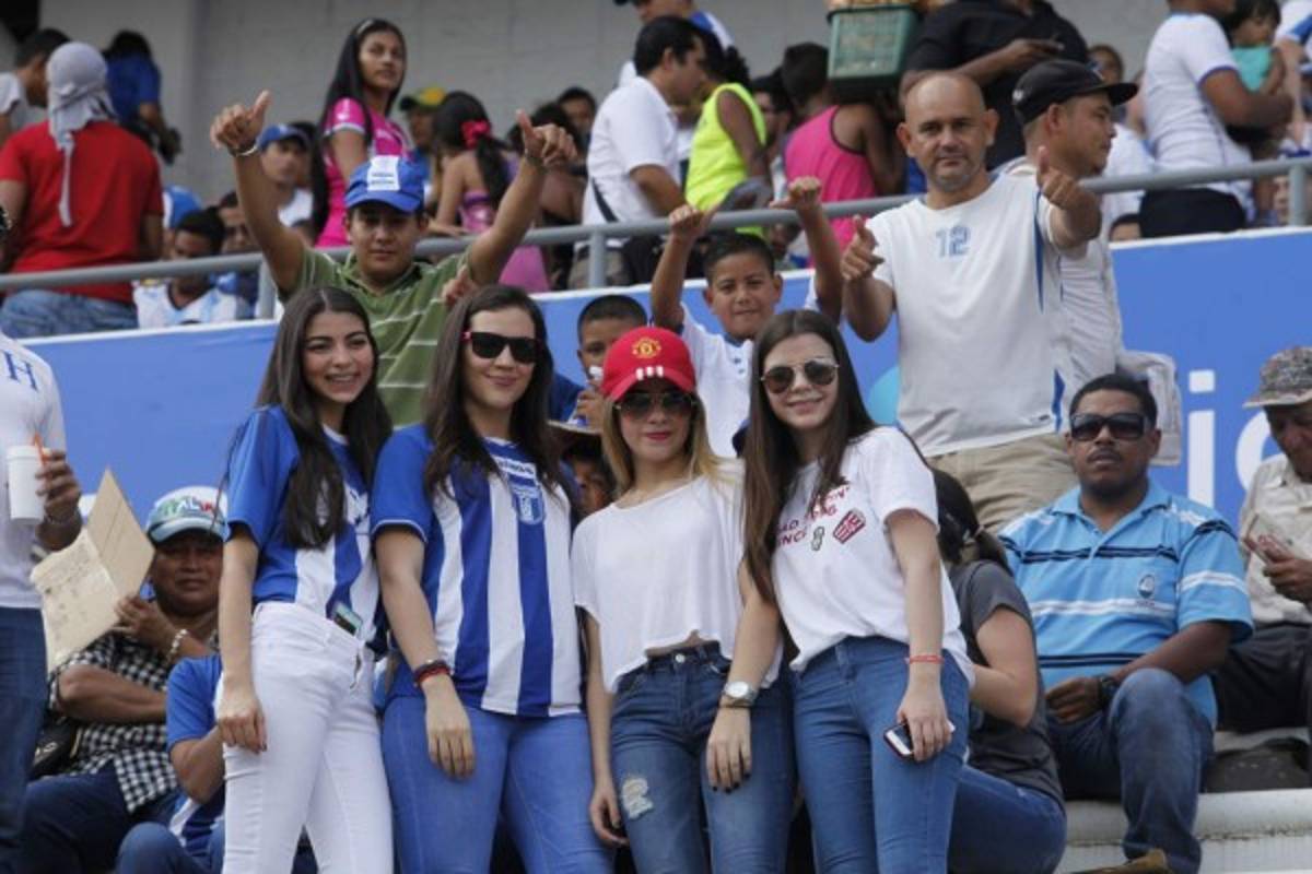 ¡Honduras-Panamá! Las mejores imágenes del ambiente en el estadio Olímpico