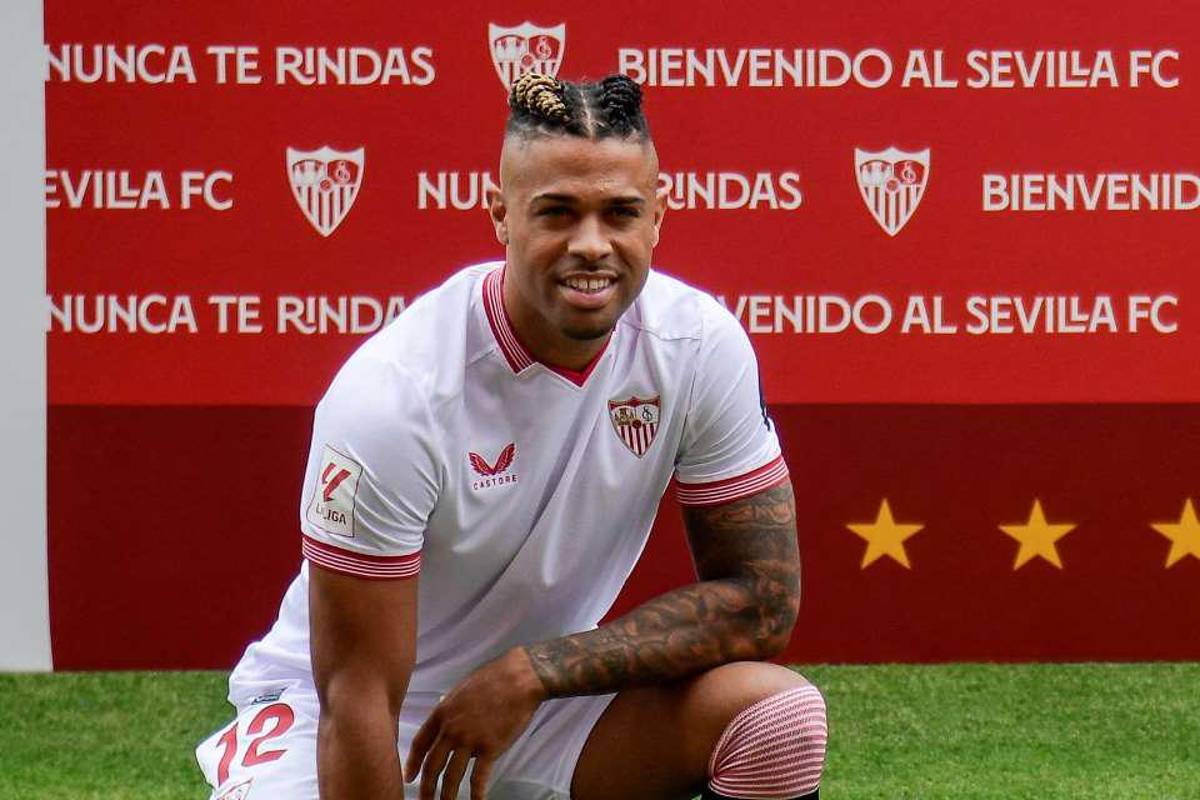 Guardiola elige al relevo de De Bruyne y este club llamó a James Rodríguez; PSG suelta la ‘bomba’ y Joao Félix es noticia