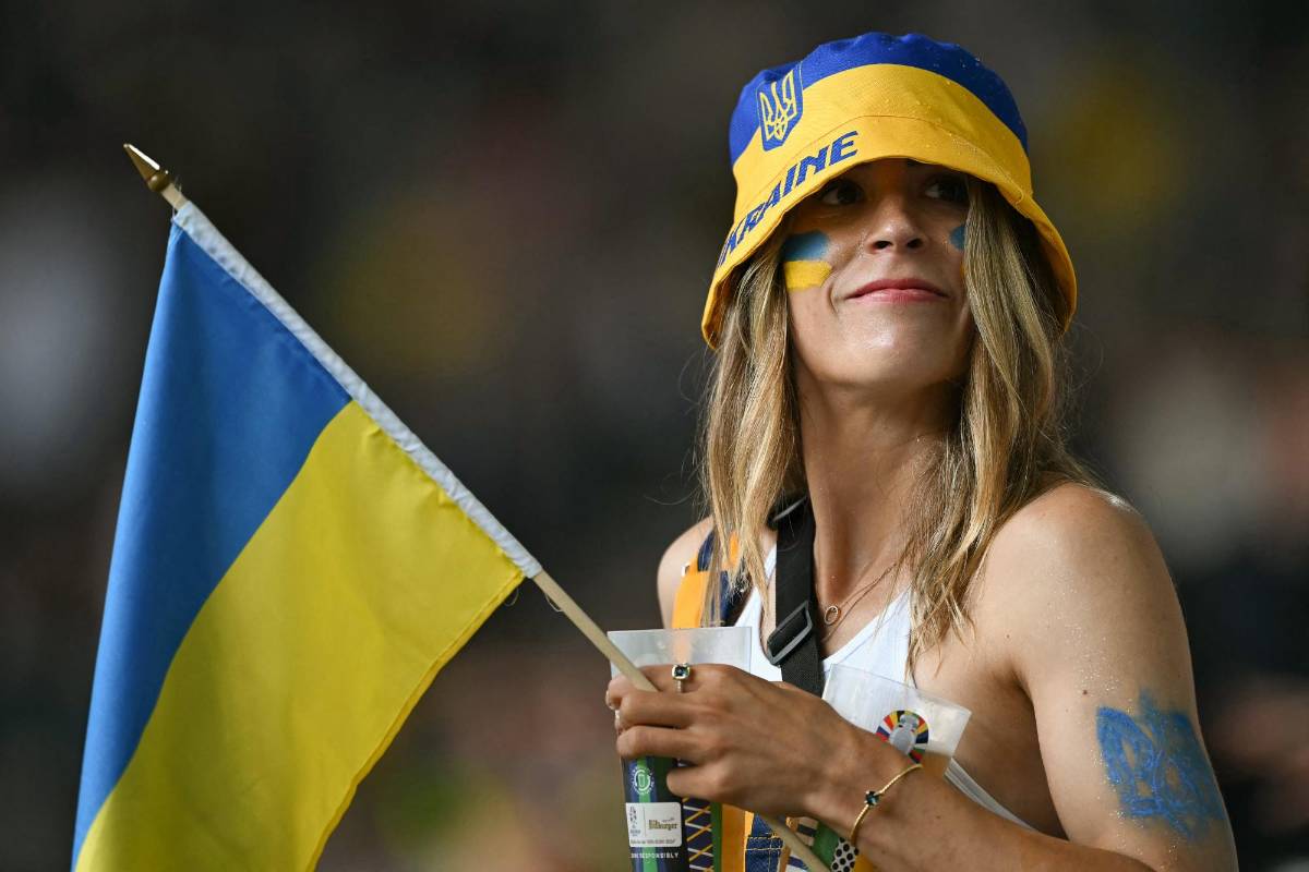 ¡Qué belleza! Las mujeres más guapas de la Eurocopa 2024: sexy fanáticas que enamoran en los estadios