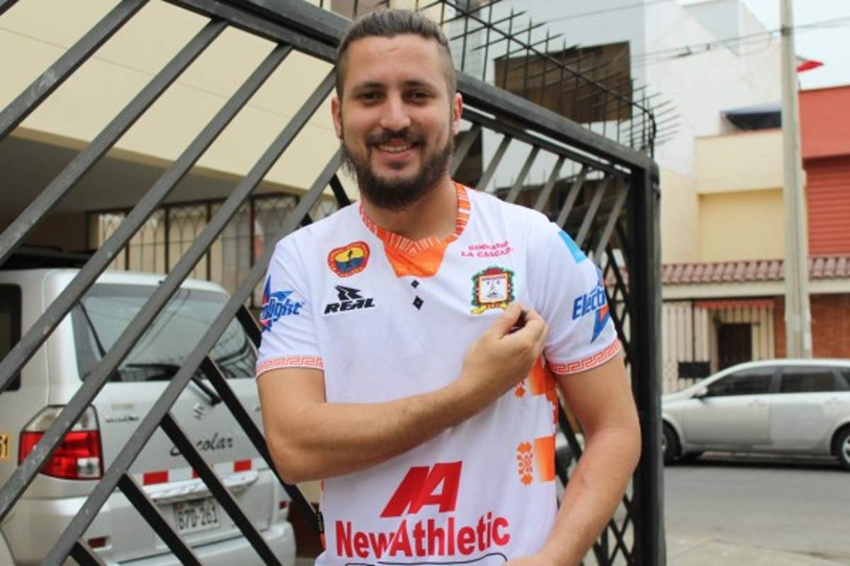 Mercado: Vida busca dar el bombazo, Real España espera un fichaje más y Bryan Róchez es noticia