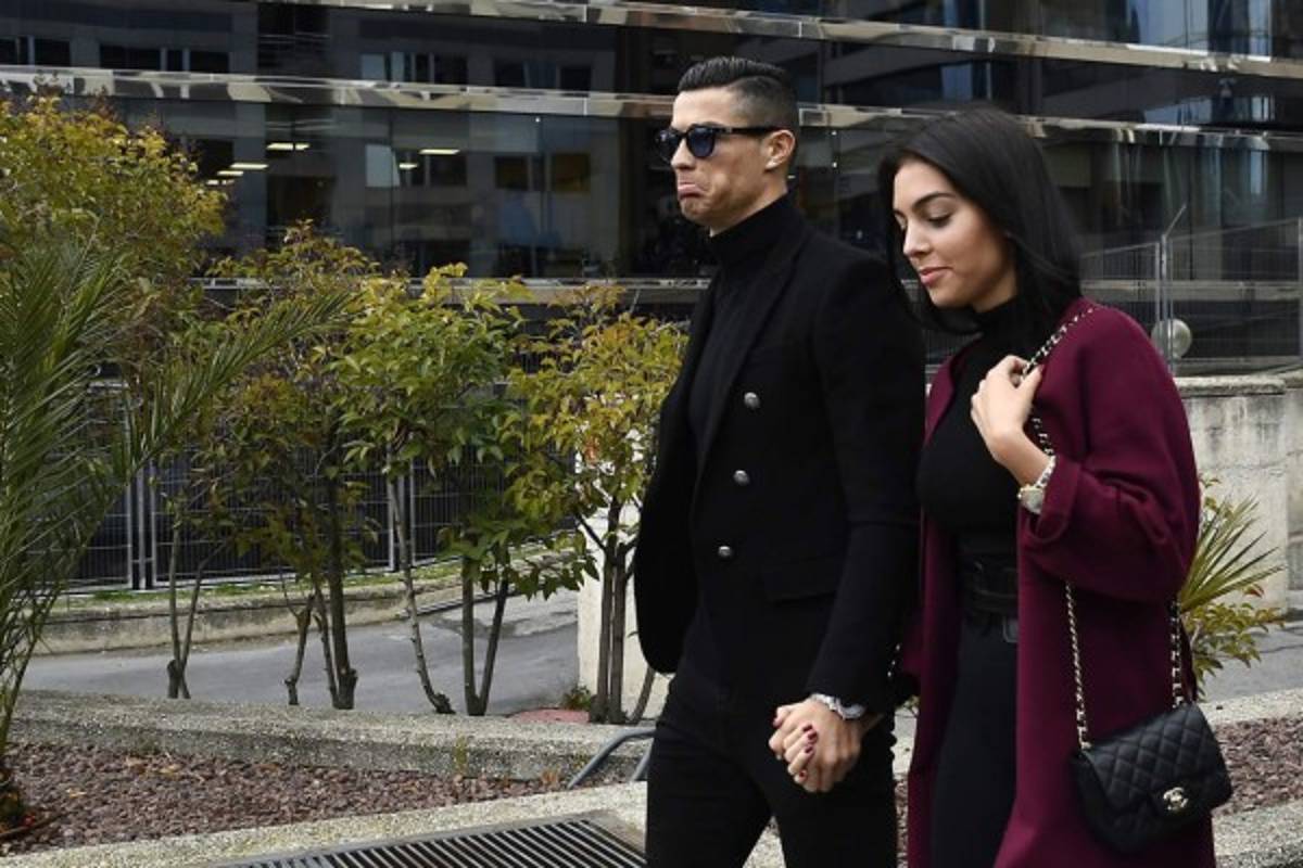 FOTOS: Georgina opacó a Cristiano Ronaldo en audiencia en los juzgados