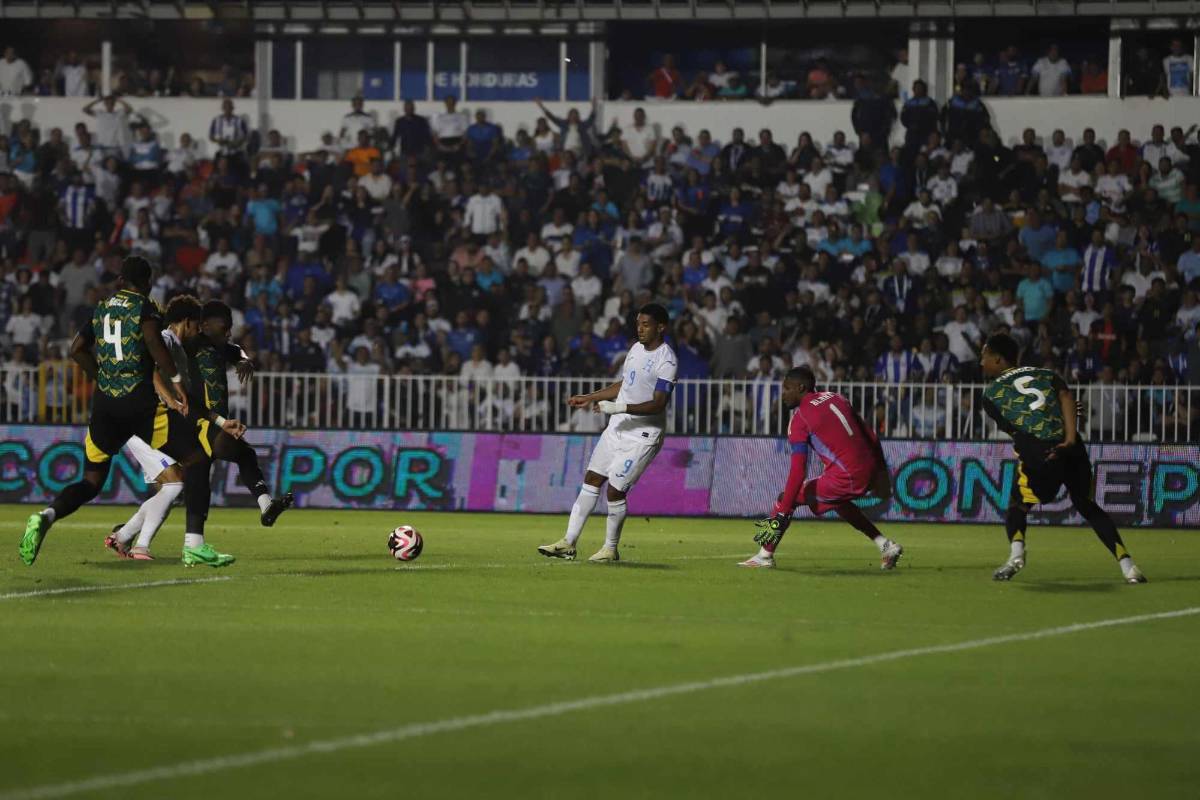 Honduras y los pecados capitales cometidos ante Jamaica: Palma no funciona, el error de Buba y, ¿tiene culpa Rueda?