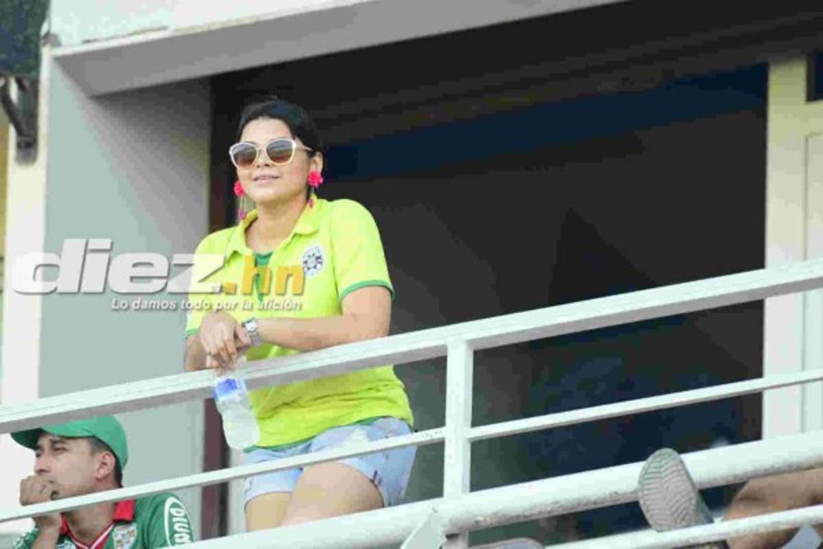 El clásico entre Marathón y Motagua en Pentagonal se llena de chicas muy lindas