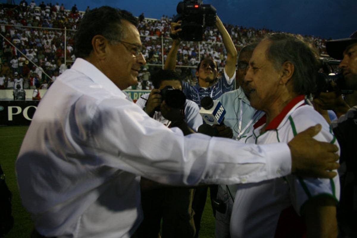 Juan de Dios Castillo, y su carrera en Honduras.