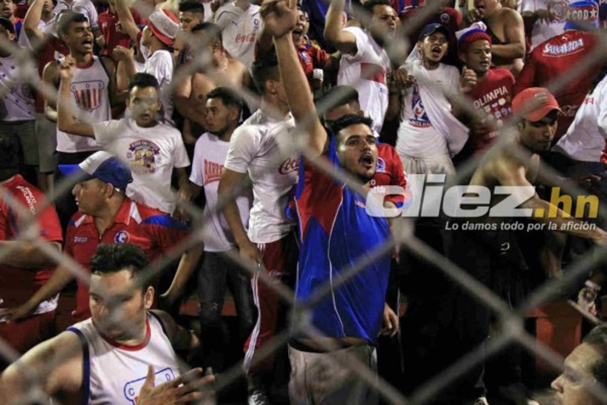 No se vio por TV: Ambientazo en el Excélsior y taconazo de Nahun Espinoza