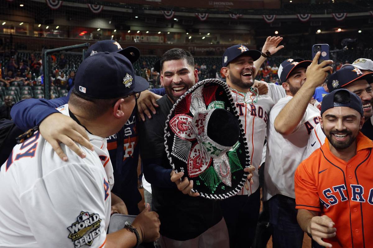 ¡Una verdadera fiesta! Así celebraron los Astros de Houston de Mauricio Dubón su título de Serie Mundial de Béisbol