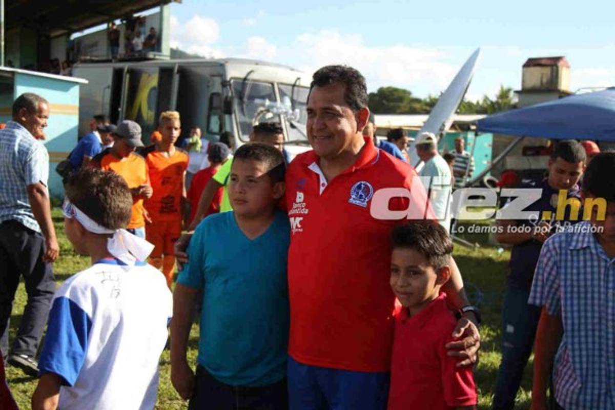 Olimpia se deja querer por la afición de El Paraíso en Copa Presidente