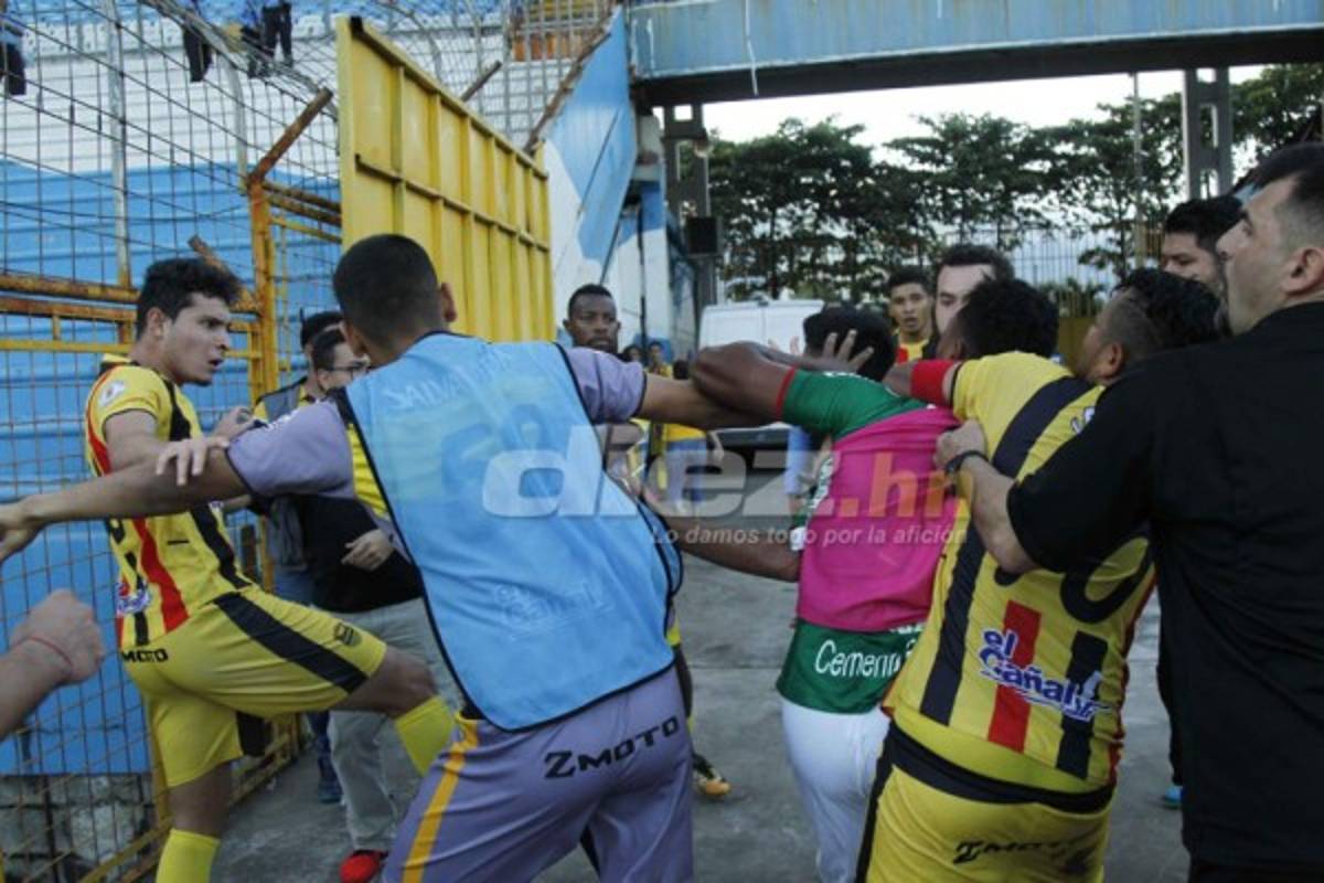 NO VISTE EN TV: Marathón-Real España terminó con zafarrancho y lágrimas