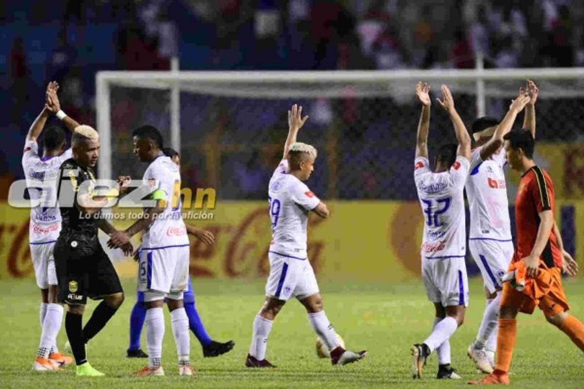 No se vio por TV: Enojo de Troglio, tristeza del Real España y las invitadas de lujo del Motagua