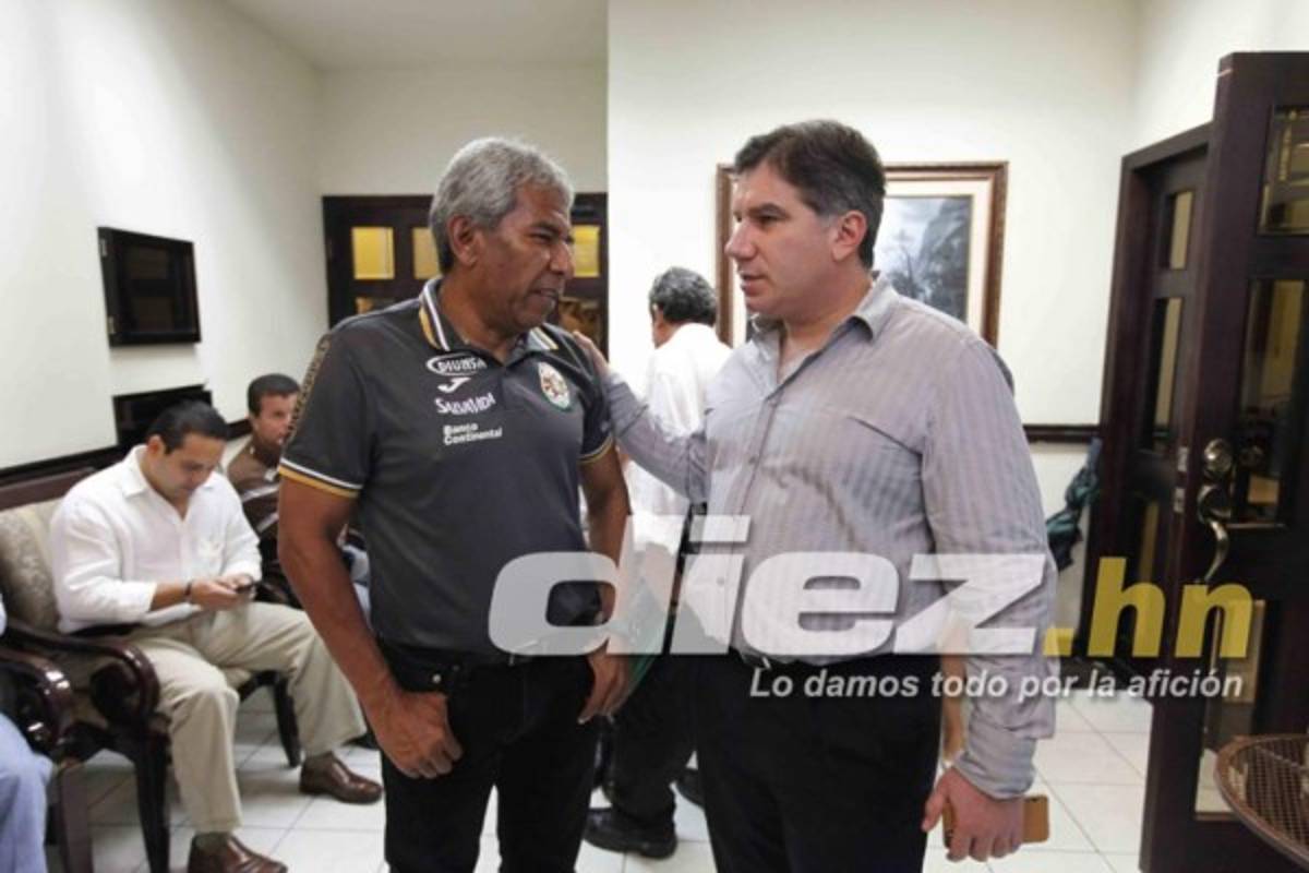 Así es el velatorio de Mario Verdial en San Pedro Sula