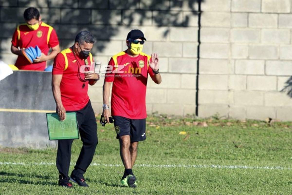 ¡Patadita y una ausencia! Las postales del inicio de pretemporada del Real España del 'Potro' Gutiérrez