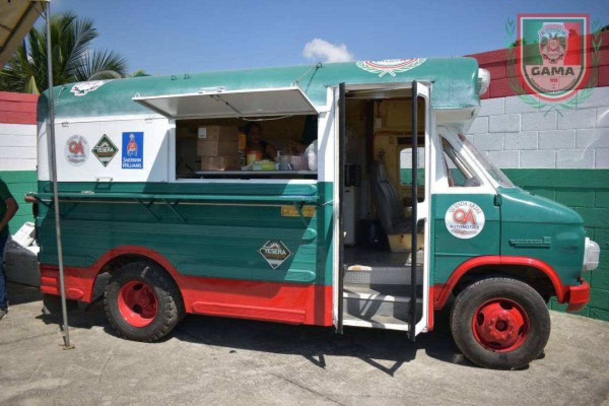 El monstruomóvil de Marathón, convertido en food truck en el Yankel Rosenthal