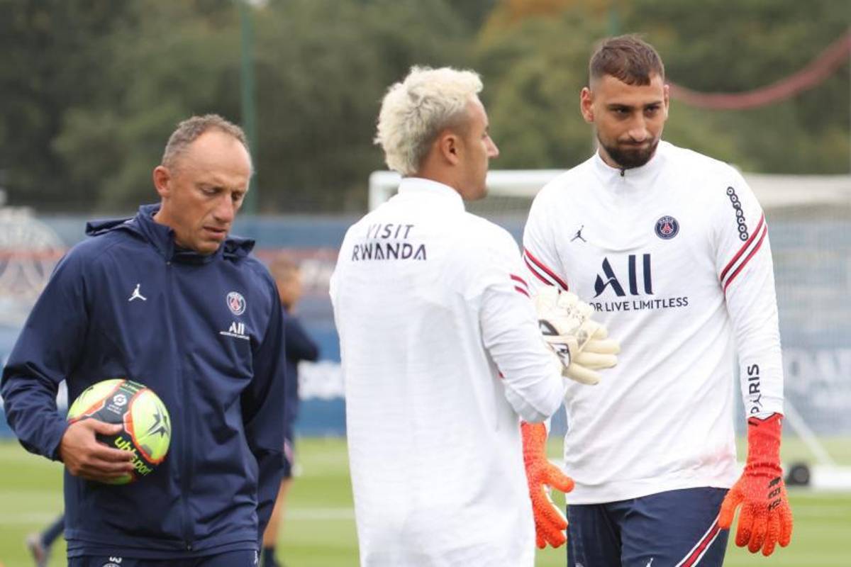 Revelan en Francia los “trapos sucios” en el vestuario del PSG: Los privilegios de Messi, Keylor Navas y hasta Wanda Nara