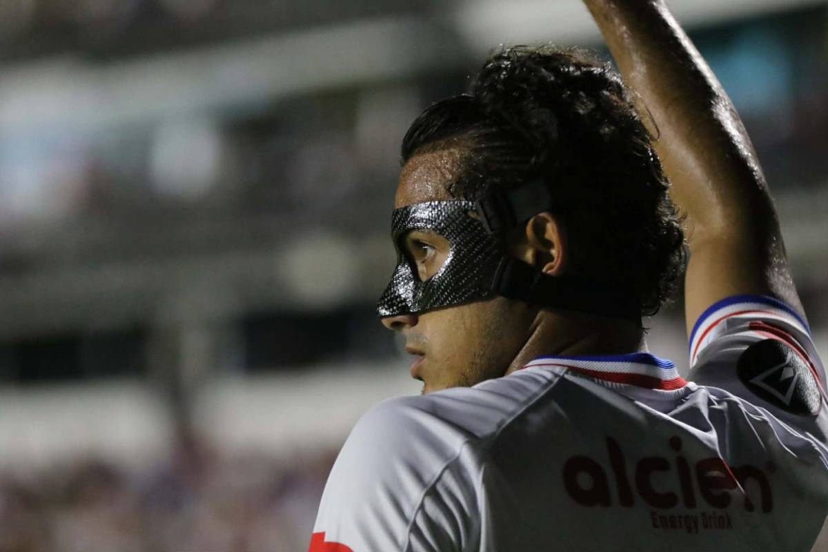 Olimpia celebra en la cara del Saprissa, jugador preocupa y mensaje de la Ultra Fiel