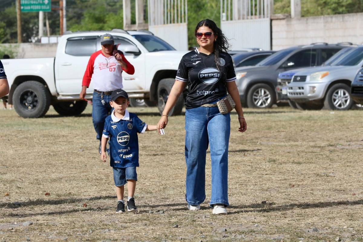 El niño de vidrio en Motagua, reunión de la H y la bella de Independiente