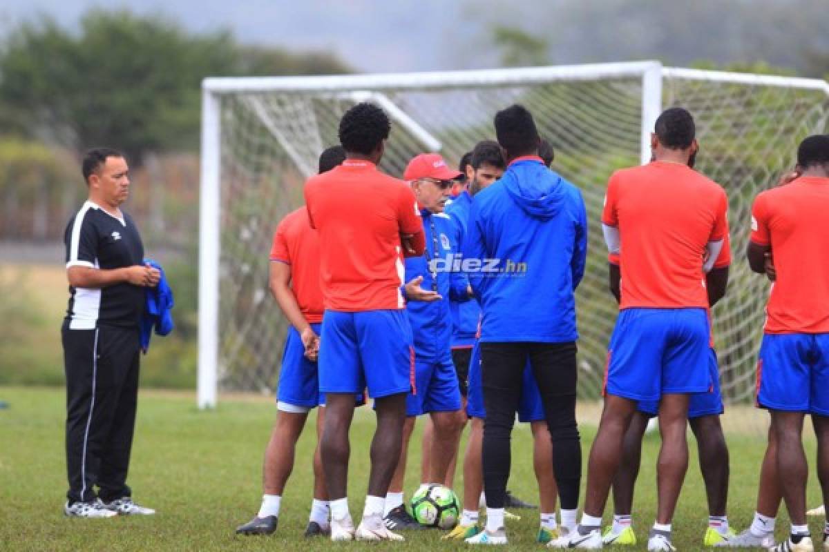 FOTOS: Caras serias y hermetismo en el entrenamiento de Olimpia