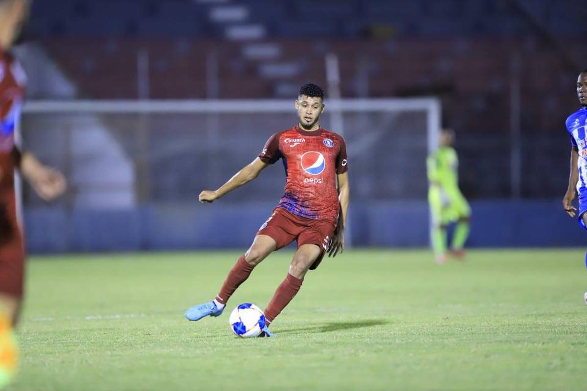 Con las bajas: Así sería el 11 de Motagua que mandará “La Tota” Medina para el clásico ante Olimpia