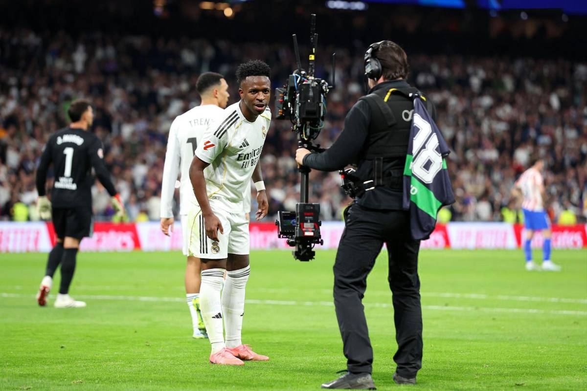 Arbeloa lo castigó por llegar tarde, el polémico penal y así fue captada Ester Expósito en el triunfo del Real Madrid