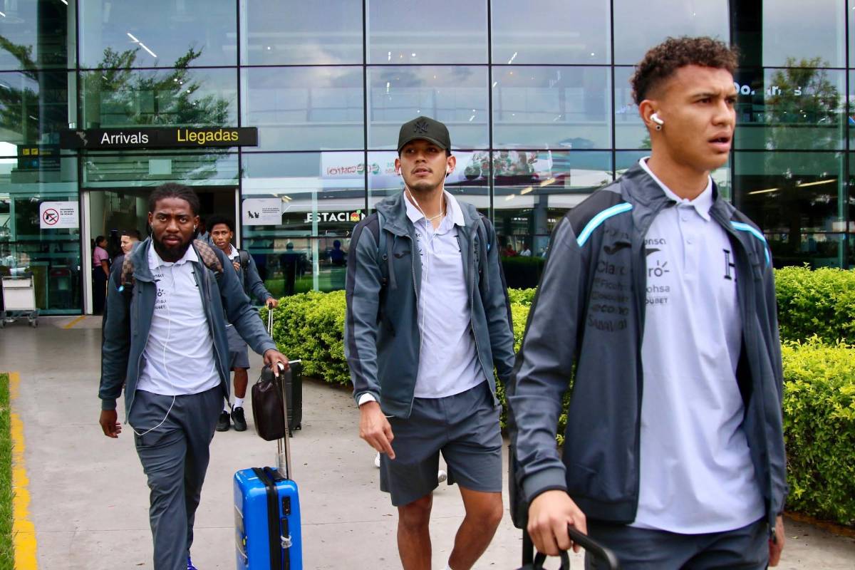 Caras tristes y no hablaron con la prensa: así fue la llegada de Honduras a Palmerola