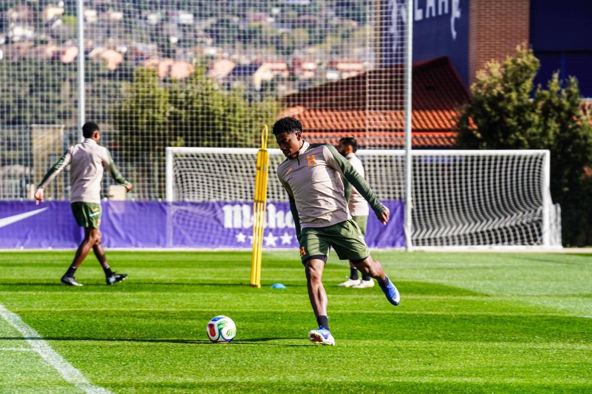 ¡Las sorpresas de Paco Molina! La alineación que sacaría Honduras en el debut del español contra la Selección de Perú