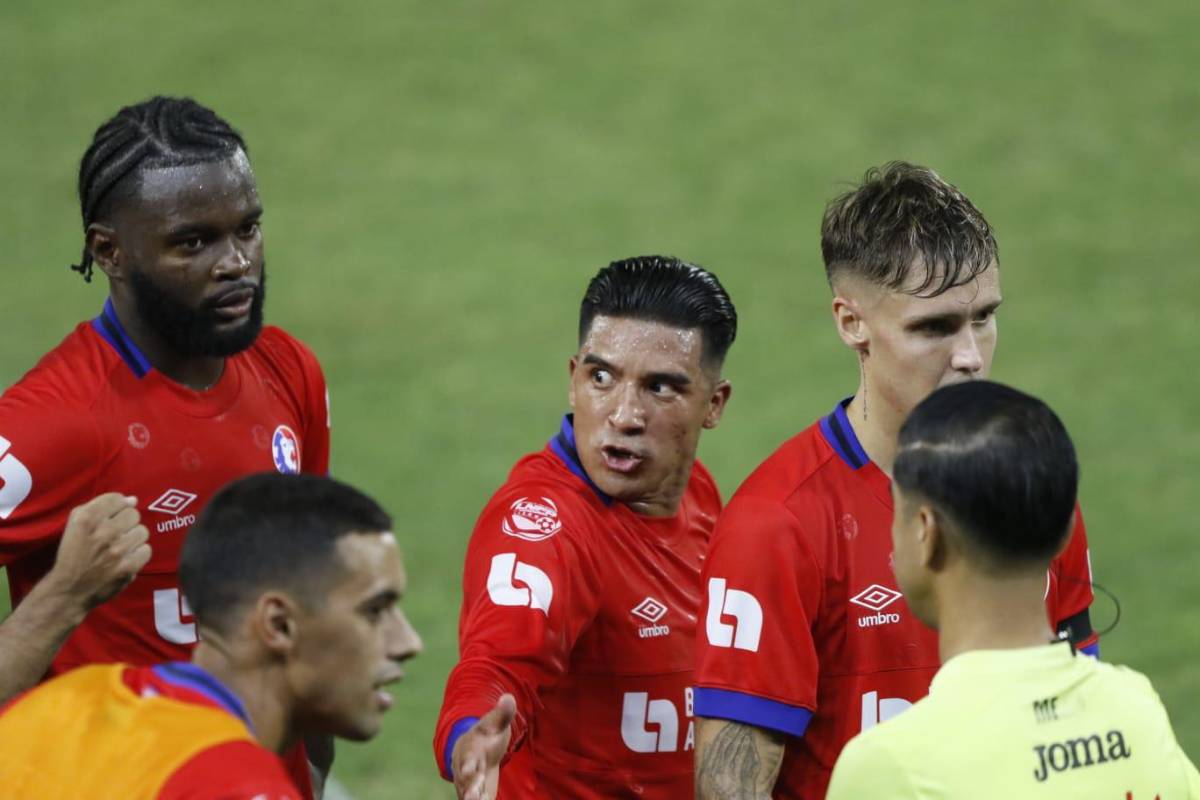 No se vio en TV: Furia olimpista, tiktokers en la cancha y el pedido a Bengtson