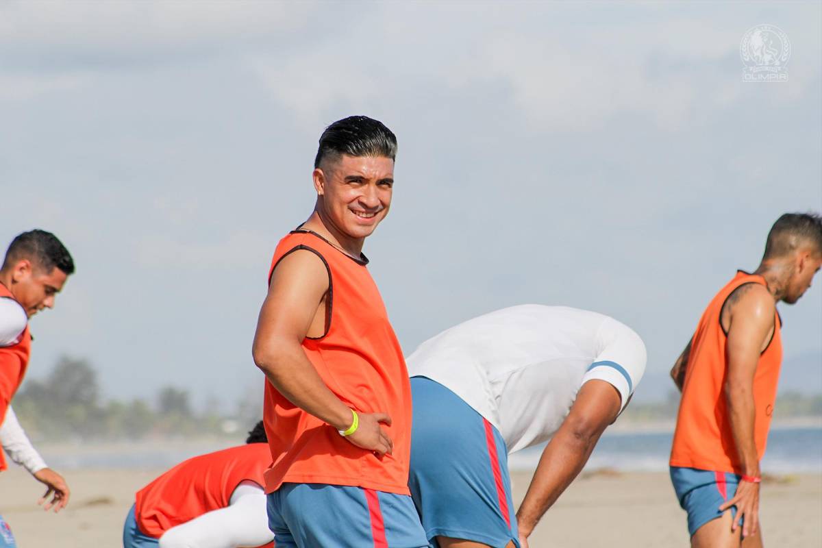 Mercado: El jugador de Olimpia que iría a UPNFM, se caen dos fichajes en Motagua y Marathón se sigue armando