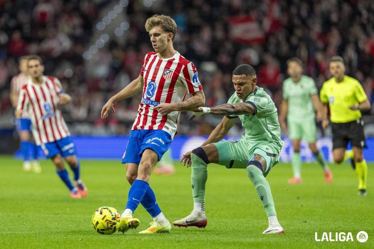 El partido de Kervin Arriaga contra el Atlético: tremendo desgaste, sus duelos ganados y su puntuación