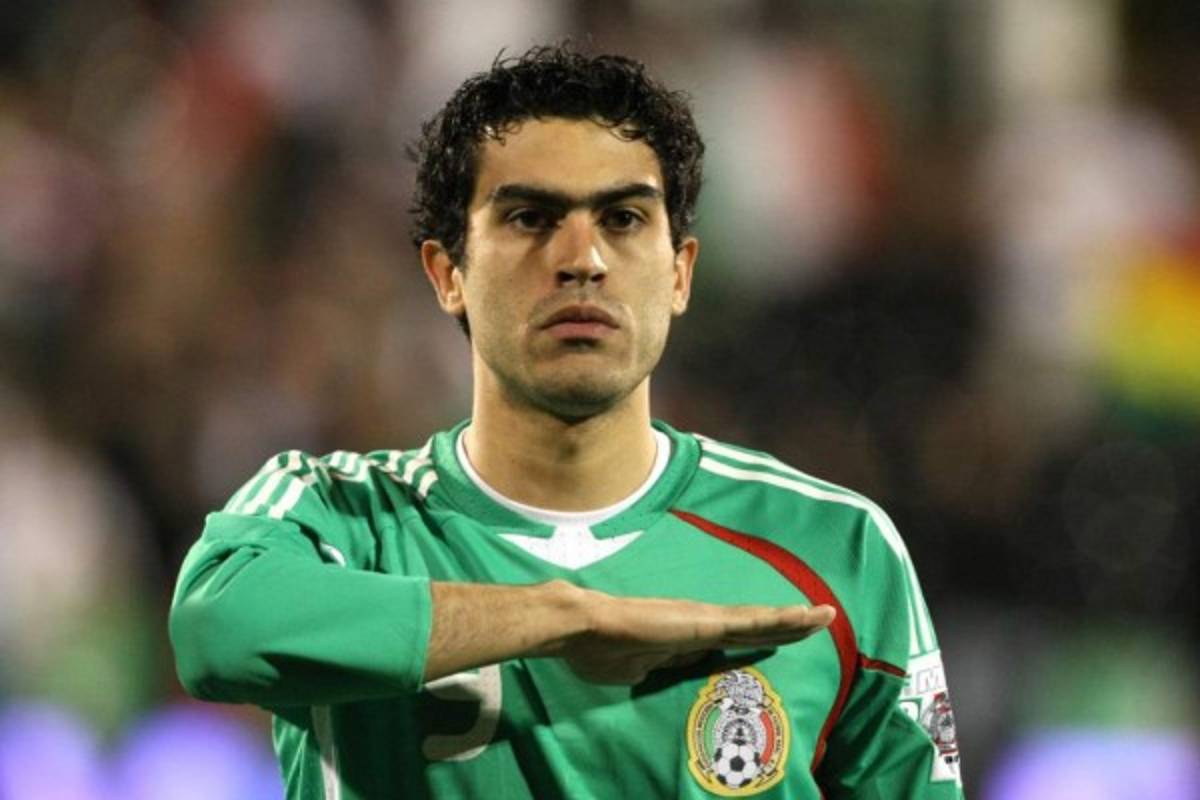 El verdadero presente de Nery Castillo: no trabaja como pesquero y así se gana la vida en Grecia a sus 37 años