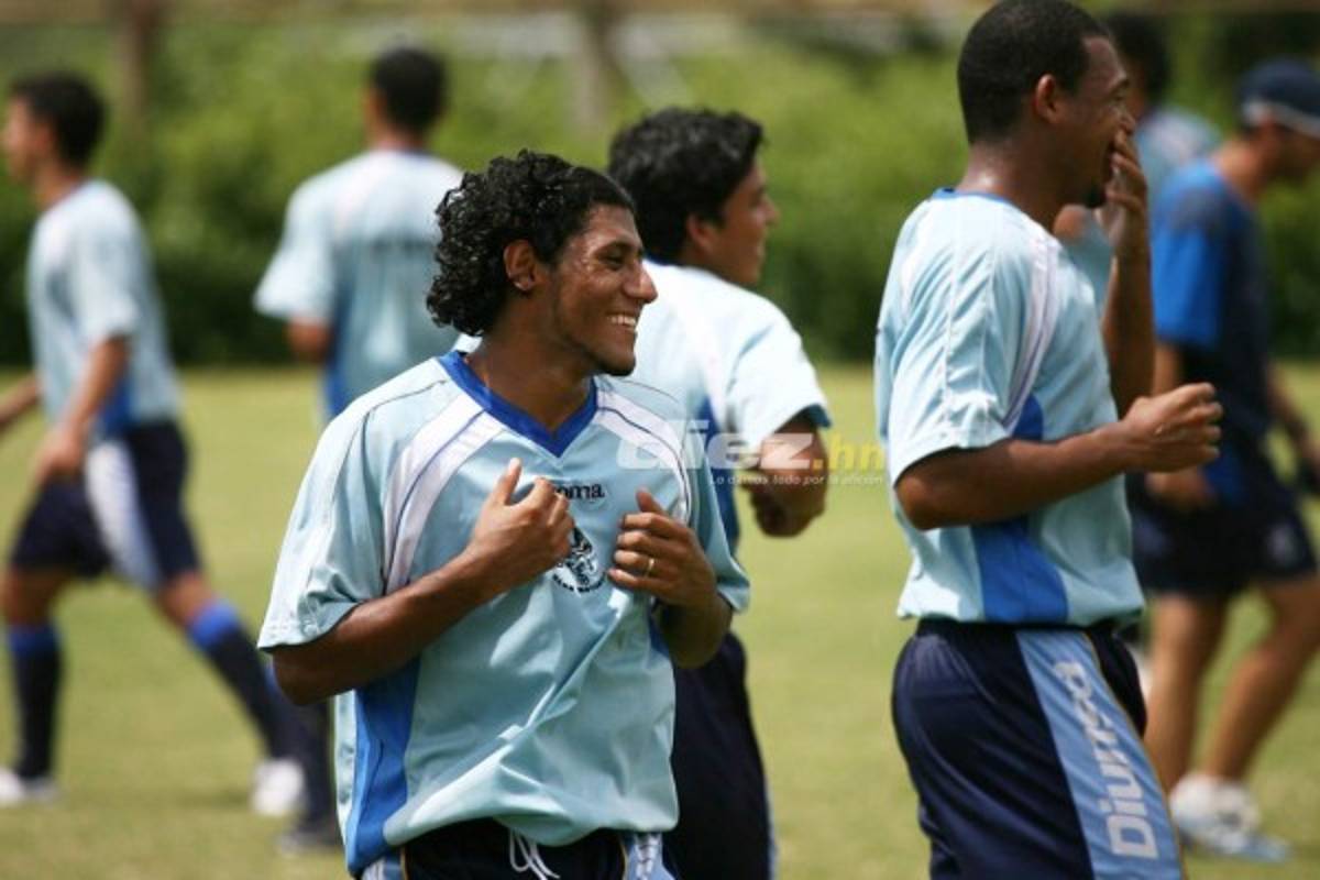 Edy Vásquez: El auto desecho donde murió, su contagioso baile, el llanto desconsolado de Emilio Izaguirre y su título con Motagua