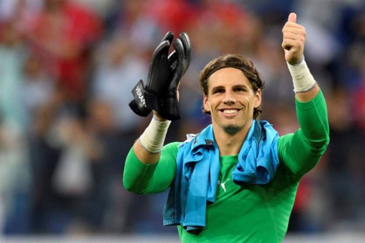 ¿Quién es la rubia? Costa Rica se despide con dignidad y el cambio de camisas